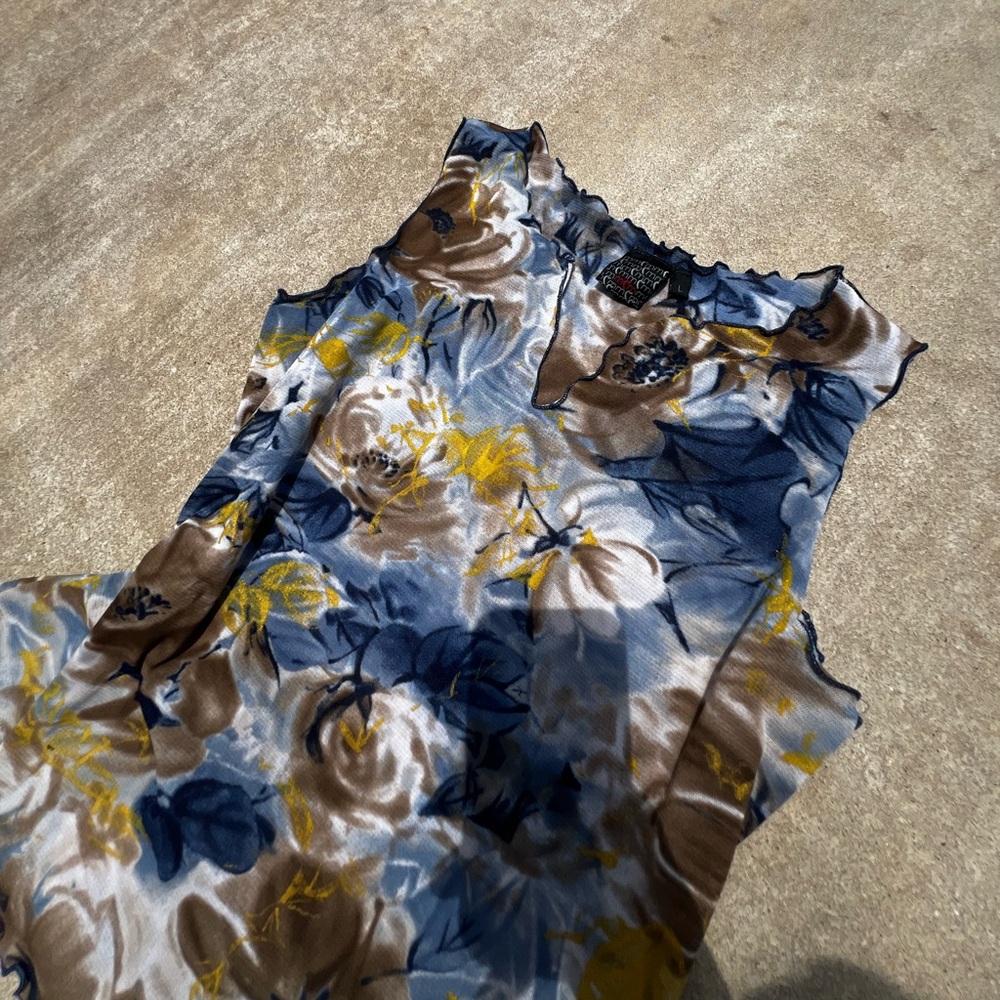 Floral Micromesh Tank - Picture 3 of 3